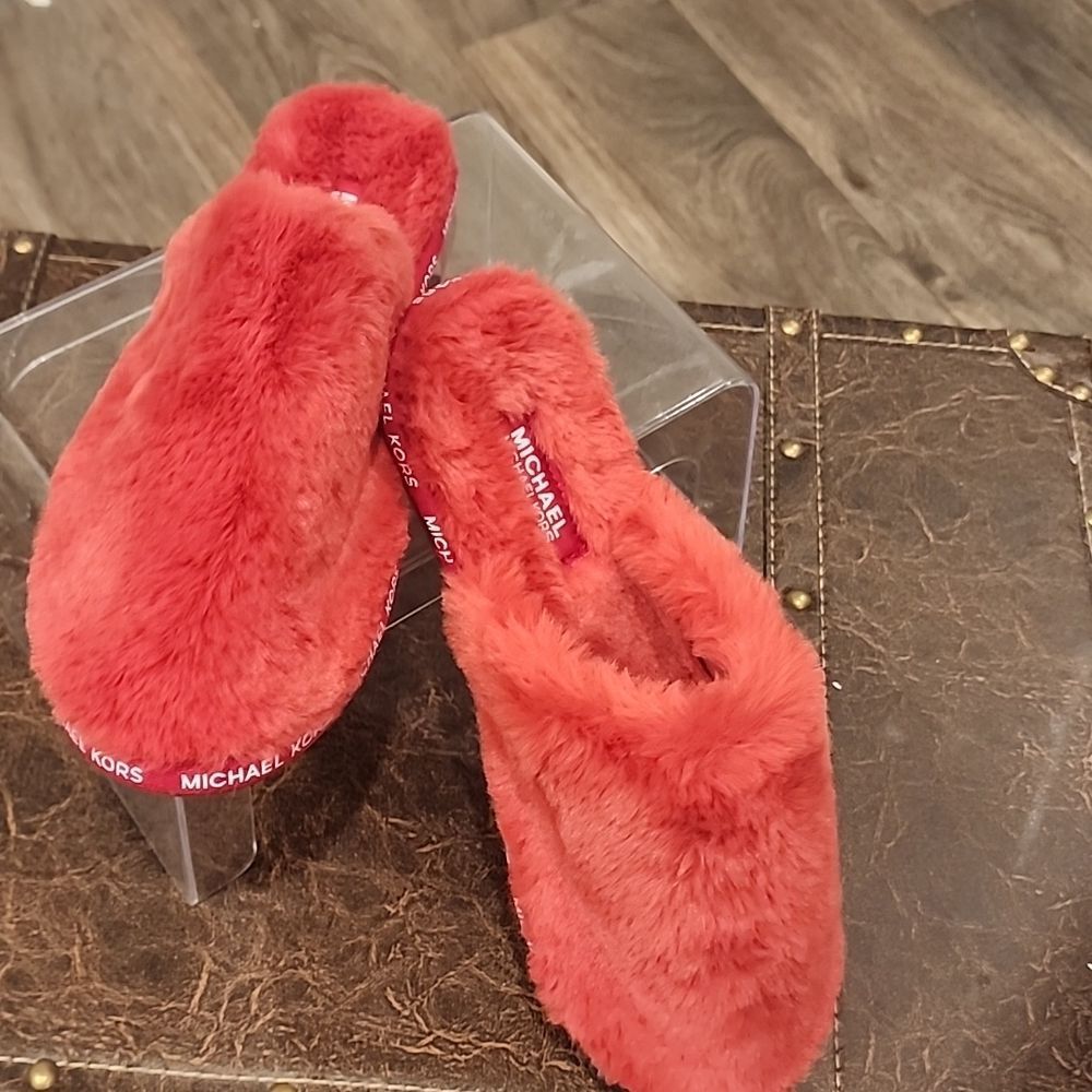 Michael Kors Frieda Slipper- Crimson - Picture 12 of 12